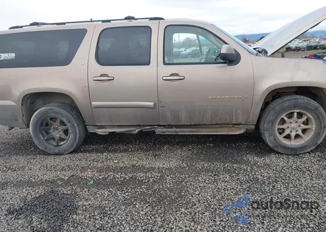 2007 Chevrolet Suburban 1500 Lt from USA, damaged, VIN 1GNFK16397J159915